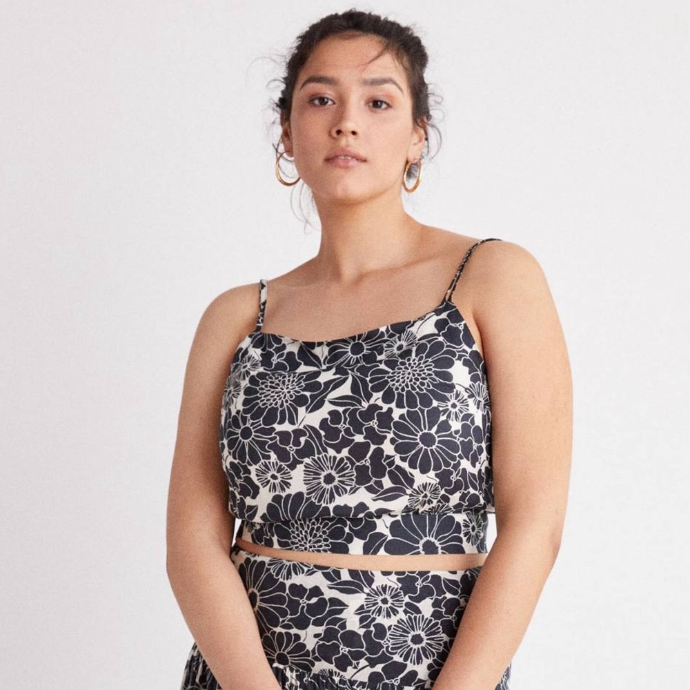 Anthropologie Daisy Crop Top